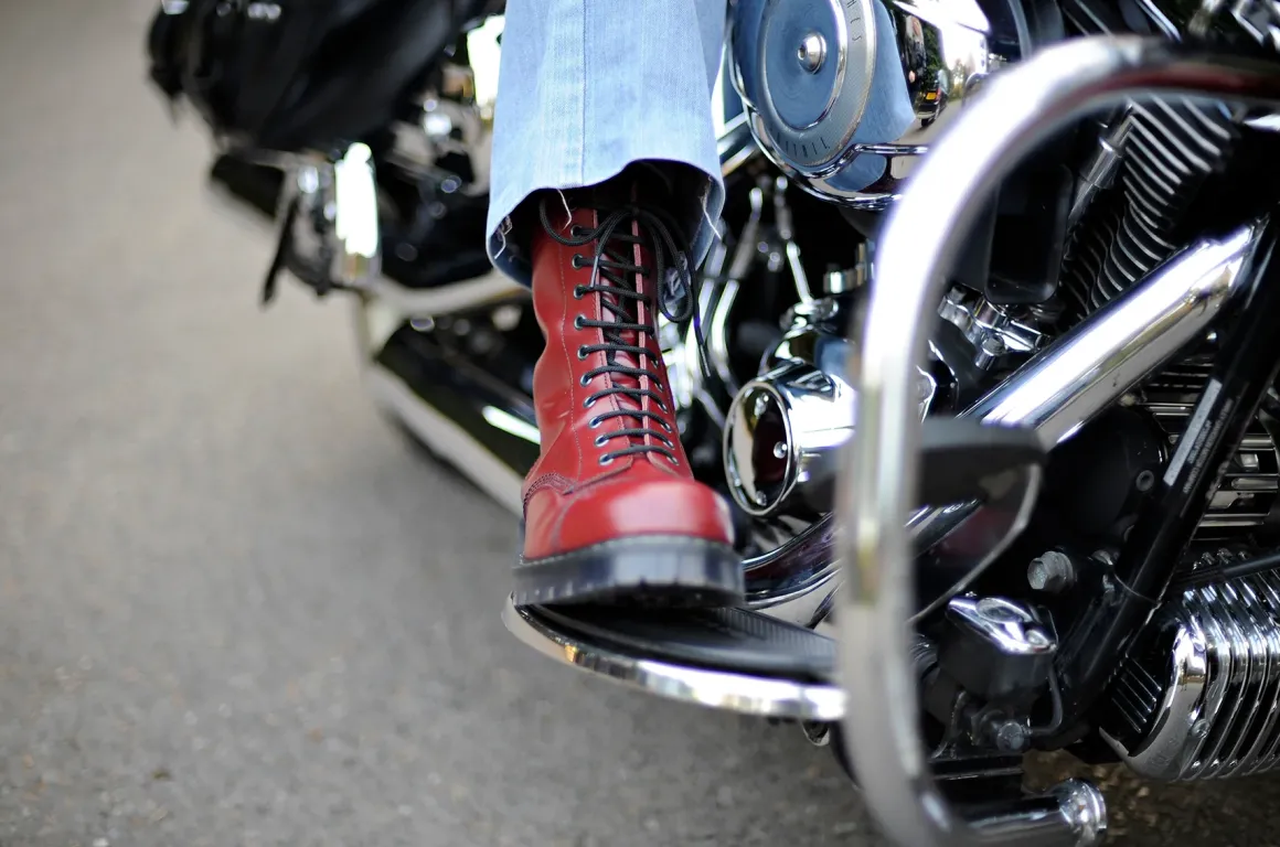 Hot 11 Eye Steel Toe Derby Boot Steel Toe Boots|Logger Boots